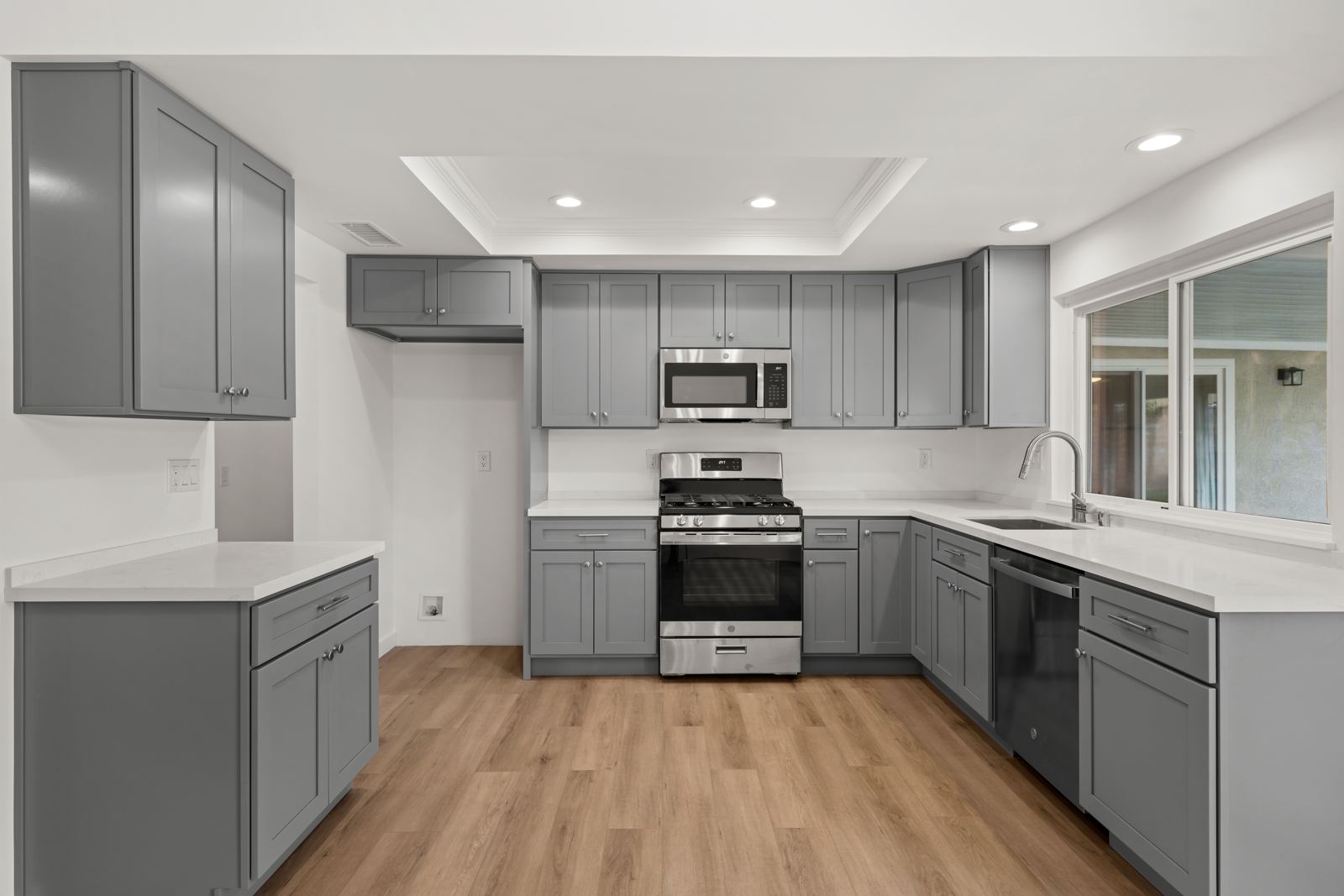 Briar Avenue completed kitchen